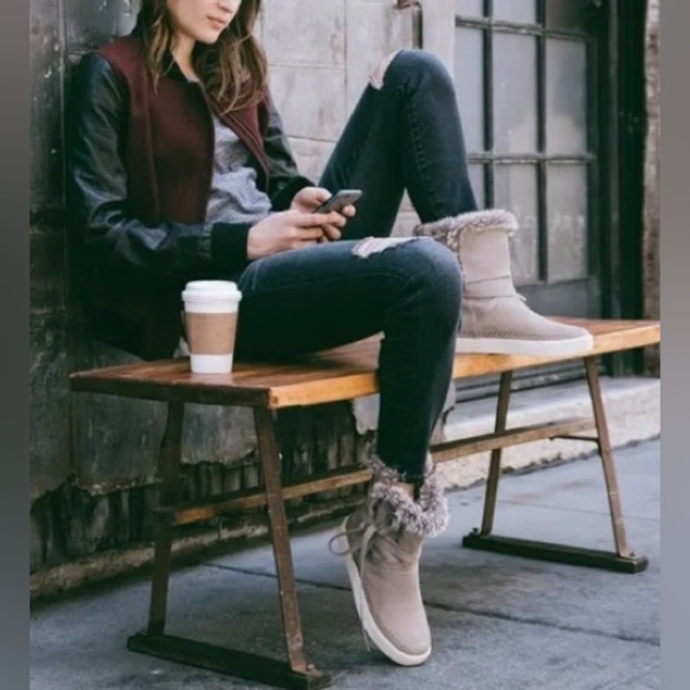 Women's Vista Suede & Faux-Fur Booties
